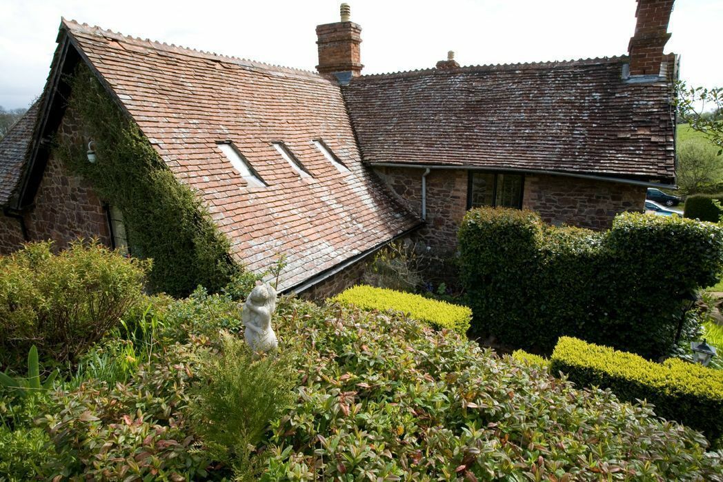 Castle Of Comfort Hotel Nether Stowey Exterior photo